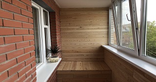 Отделка, остекление, утепление балконов в Нерюнгри от 208 руб. м/2.